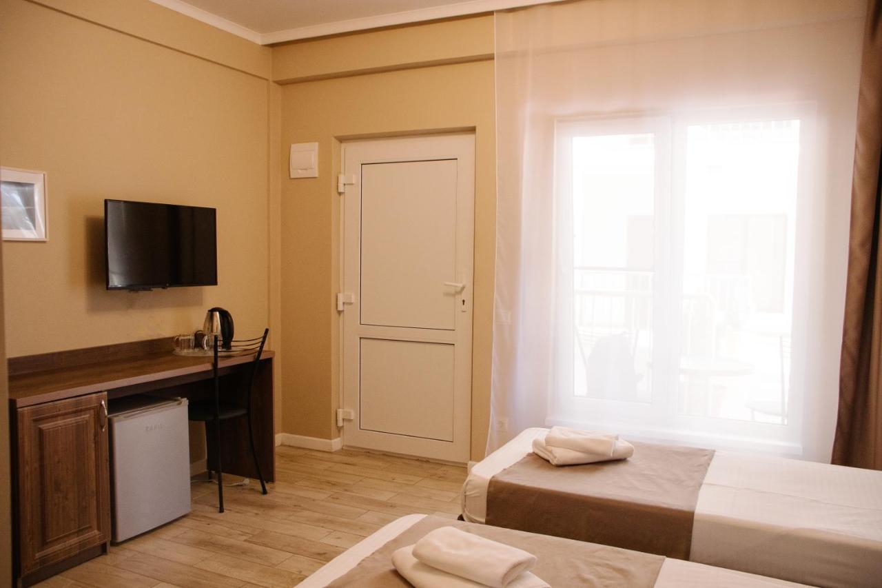 Hotel Talion, Pitsunda Lidzava Екстериор снимка