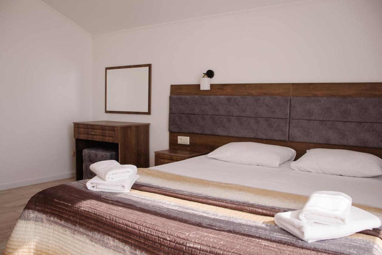 Hotel Talion, Pitsunda Lidzava Екстериор снимка